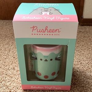 Pusheen Box Exclusive- Boba Sheen Vinyl